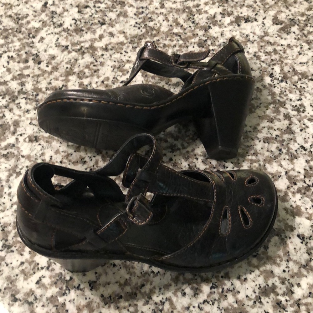 EUC Born Charisma Platform Mary Jane Heel Shoe